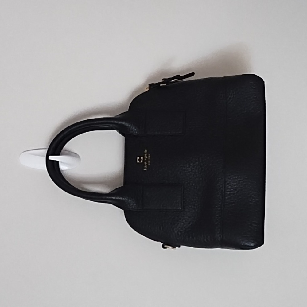 Kate Spade Southport Medium Satchel Leather. Used in very good condition.